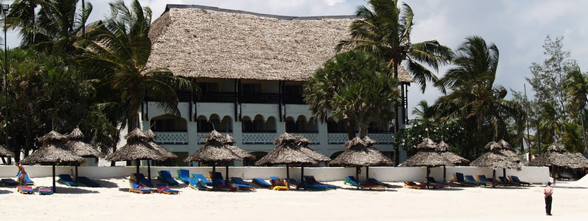 honeymoon beach hotel,Southern Palm Resort 