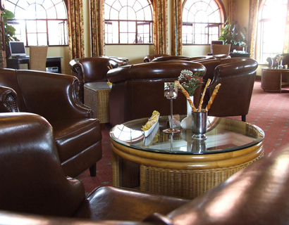 fairview hotel guest lounge